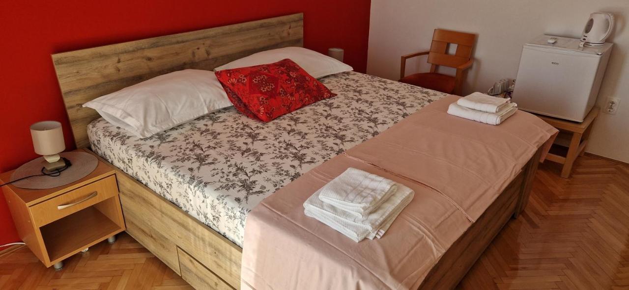 Rooms Bambina Lun  Exterior foto